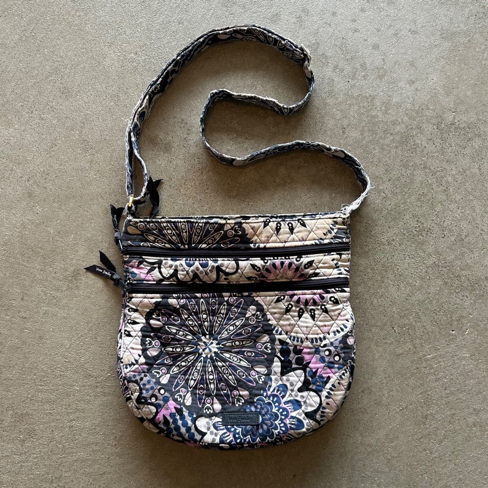 Vera Bradley Triple Zip Hipster Crossbody Bag Lilac Paisley Quilted Purple